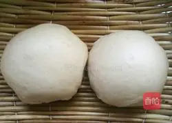 Illustration of how to make pan-fried steamed bun slices 1