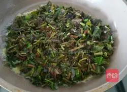 Illustration of how to make Chinese toon omelette 6