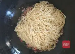 Illustration of how to make shrimp fried noodles 12