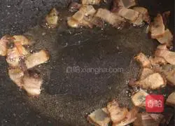 Sichuan - Illustration of how to make bacon fried rice 2