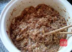 Illustration of how to make colorful buns 8