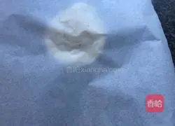 Illustration of how to make cakes by hand 15