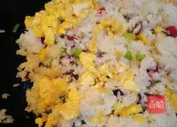 Illustration of how to make assorted fried rice 7