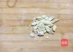 Illustration of how to make braised pork ribs with rice 3