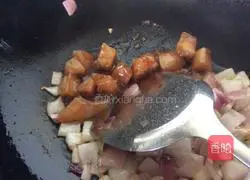 Illustration of how to cook rice in a rice cooker 8