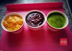 Illustration of how to make colorful dumplings 6