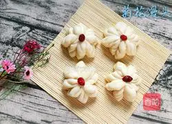 Milk chrysanthemum steamed buns recipe 20