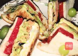 Illustration of how to make avocado sandwich 4