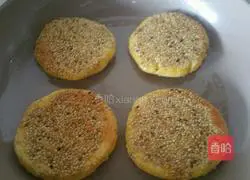 Illustration of making glutinous rice pancakes 6