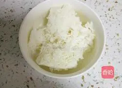 Illustration of how to make egg fried rice 1