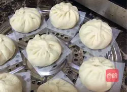 Illustration of how to make broccoli and pork buns 10