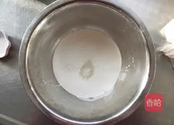 Illustration of how to make strawberry cream sandwich 2