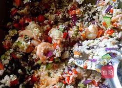 Illustration of how to make shrimp fried rice 6