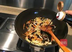 Illustration of how to make cabbage fried noodles 5