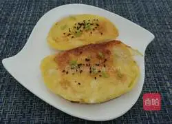 Illustration of how to make golden steamed bun slices 8