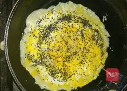 Illustration of how to make green onion egg pancake 4