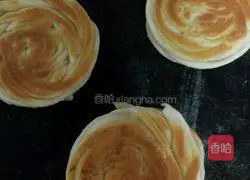 Noodle Spiral Cake Recipe Illustration 17