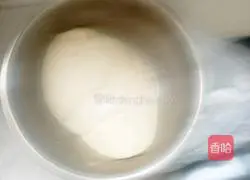 Illustration of how to make jujube buns 1