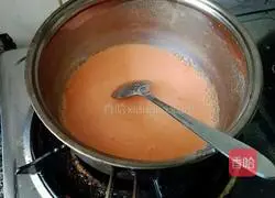 Illustration of making homemade carrot flavored glutinous rice balls 3