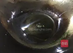 Illustration of how to make ham and egg fried rice 6