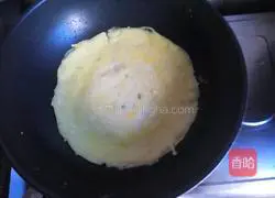 Potato shreds spread Illustration of how to make cake 5