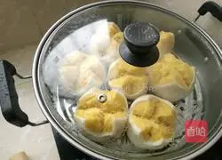 Pumpkin Blossom Steamed Buns Recipe Illustration 4