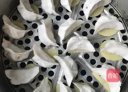 Illustration of how to make crystal dumplings 12