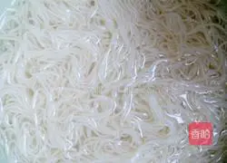 Illustration of how to make the favorite cold noodles in summer 5