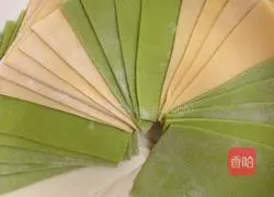 Yuanbao Wonton Wrapping Method Illustration 2