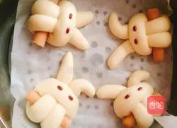 Illustration of how to make cute rabbit steamed buns 12