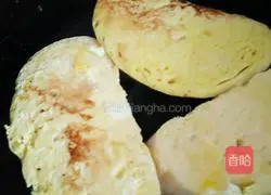 Illustration of how to make barbecue-flavored fried steamed buns 6