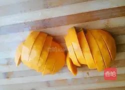 Illustration of how to make steamed thousand-layer pumpkin cake 2