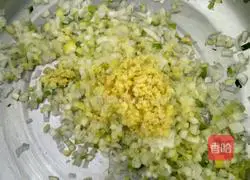 Big meat Illustration of how to make steamed buns 4