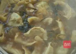 Illustration of how to make dumplings (Hebei New Year's Eve rice) 4