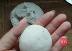 Illustration of how to make sweet potato, glutinous rice and bean paste pancakes 9