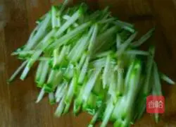 Illustration of how to make Chinese sandwiches 2