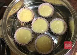 Illustration of how to make egg steamed buns without fermentation 10