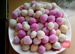 Illustration of how to make colorful glutinous rice balls 5