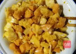 Illustration of how to make fried steamed buns 4