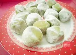 Illustration of how to make lotus buns 8