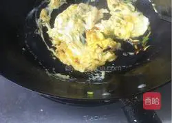 Egg Fried Rice Recipe Illustration 3