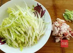 Illustration of how to make cabbage fried noodles 2