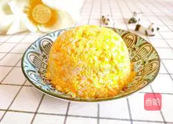 Illustration of how to make egg fried rice 24