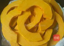 Illustration of how to make rose steamed buns 2