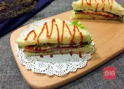 Illustration of homemade sandwiches 15