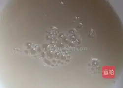 Illustration of how to make rainbow cake 6