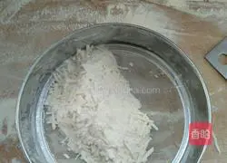 Illustration of how to make baby complementary food noodles 5