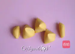 Illustration of how to make hat steamed buns 4