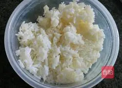 Egg Fried Rice Recipe Illustration 1