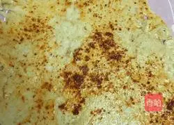 Illustration of how to make bean dregs and five-spice pancakes 6